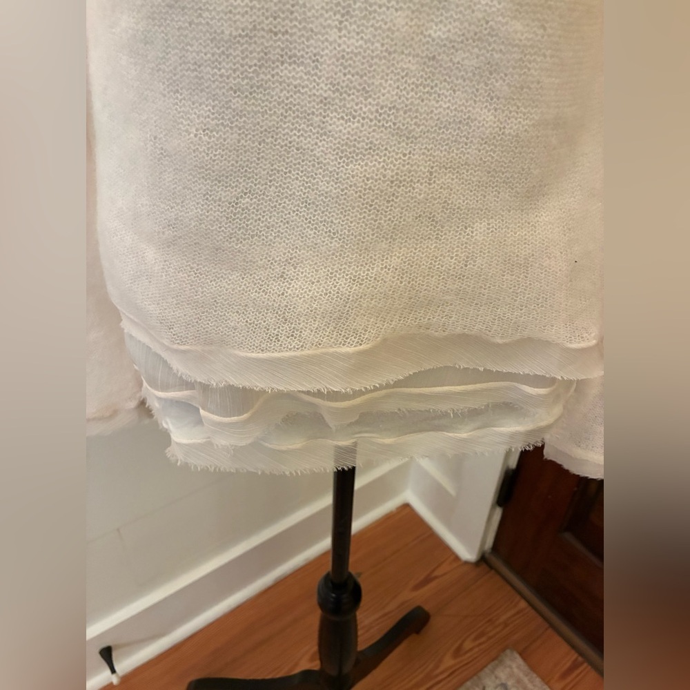 Anthropologie Knitted & Knotted Ivory Layered Sheer Hem Sweater Size Small - Picture 3 of 11